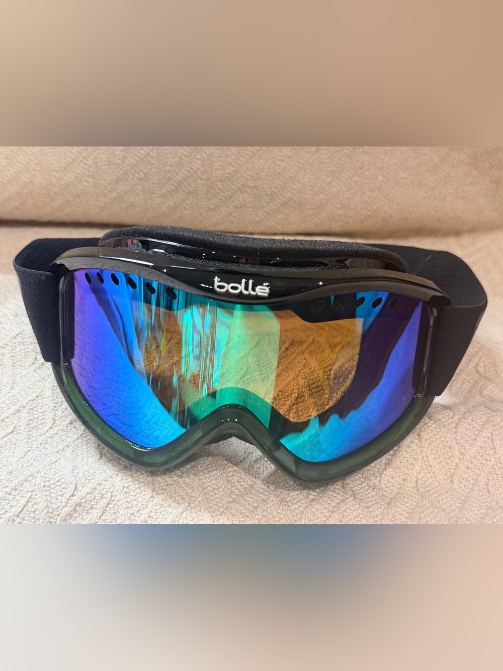 bolle Kids Mirrored Ski Goggles in Blue-Green